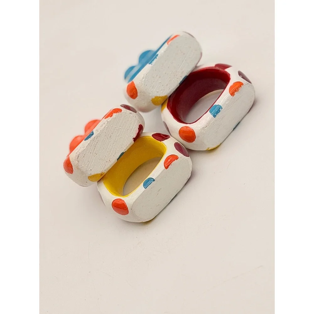 Vintage Style Flip Flop Napkin Rings Set of 4 Polka Dot Beach Summer Decor Multi